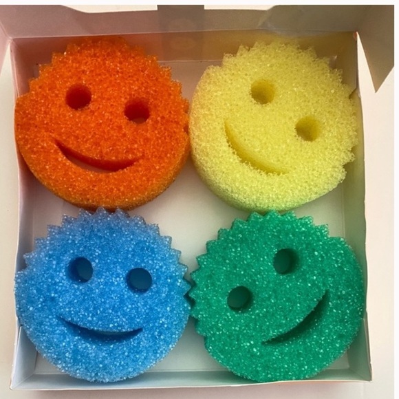 Scrub Daddy 4 Pack Gift Box Multi-Colored Sponges - Picture 1 of 4